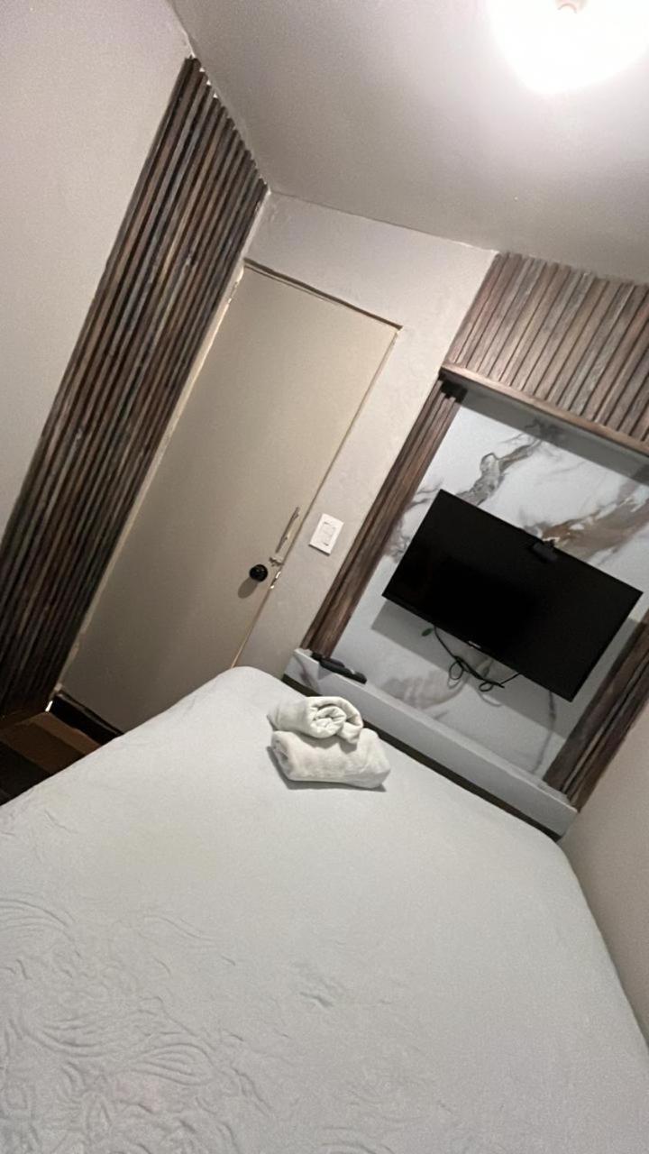 Hostel La Antigua Capsula Cartagena Екстер'єр фото